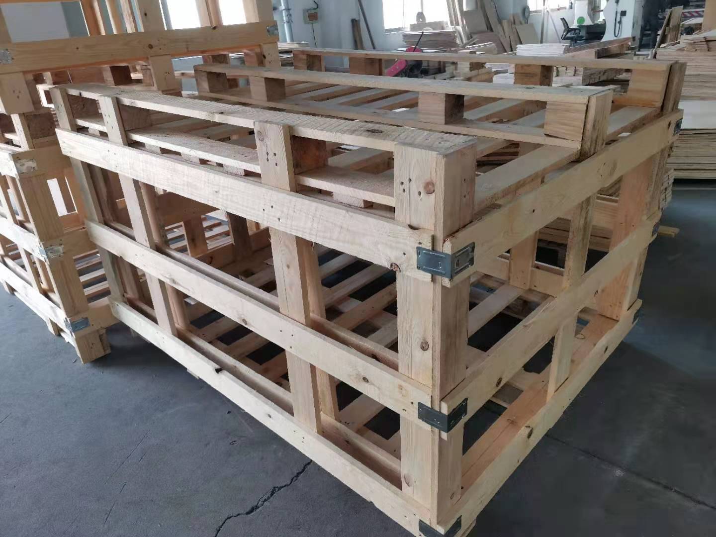 木包裝選用的實(shí)木材料有哪些?