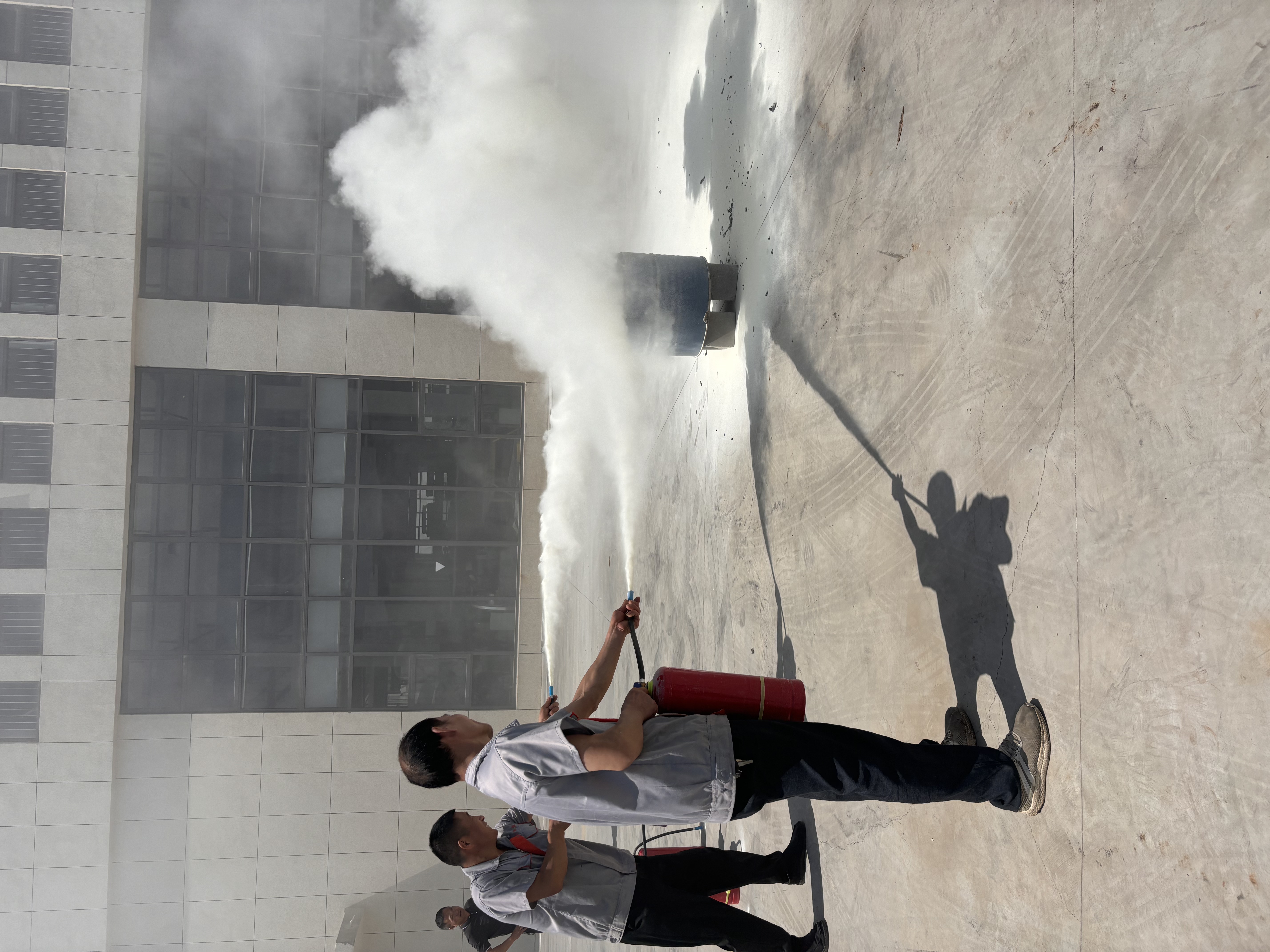 無錫太行木業:以練筑防,安全先行 —— 成功舉辦全員消防安全實戰演練